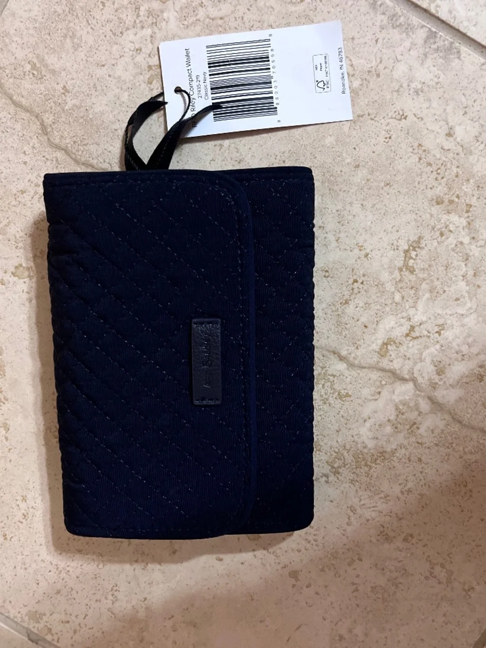 Vera Bradley RFID Riley Compact Wallet- classic Navy